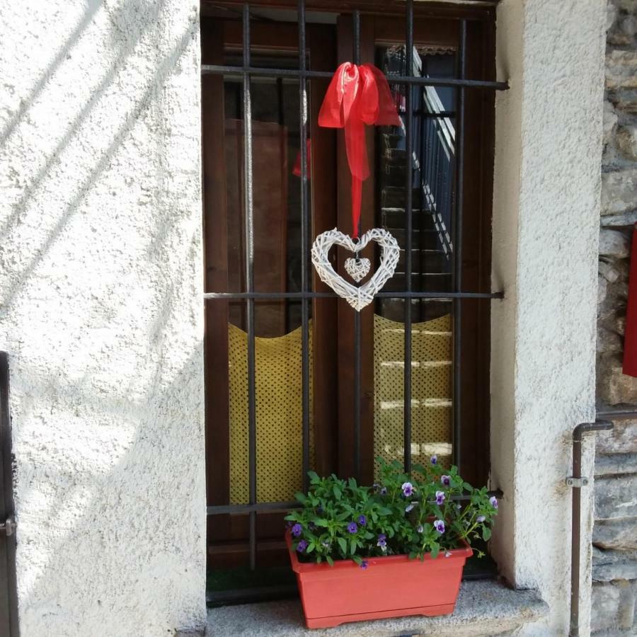Il Sogno Di Claudia Apartment Gera Lario Exterior foto