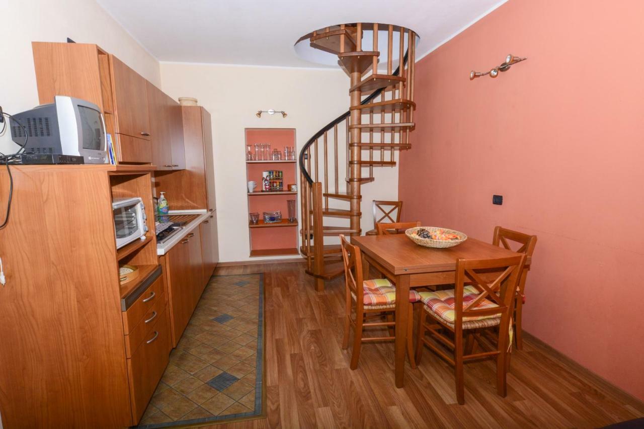 Il Sogno Di Claudia Apartment Gera Lario Exterior foto