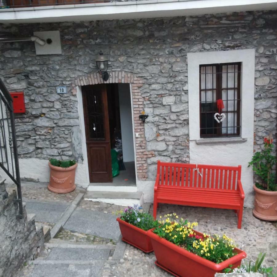 Il Sogno Di Claudia Apartment Gera Lario Exterior foto